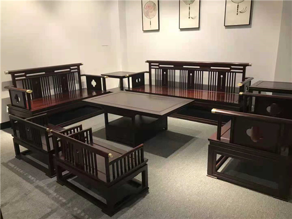 郑州原木桌椅